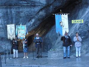 AOBR 2015 08 12 AU 16 LOURDES 2 PROCESSIONS MESSES CHEMINS DE CROIX (30)